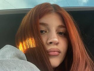 free chatroom VelmaraJoy