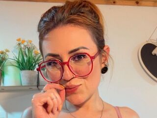 adult webcam chat room VictoriaFalon