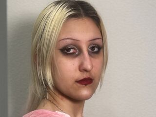 camslut masturbating VictorinaHarvest