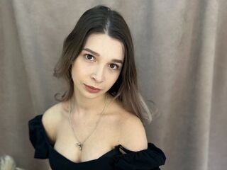 girl fingering shaved pussy WandaHearing