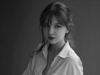 camgirl chat room WiloneFay