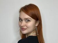 hot cam girl spreading pussy YaelMathey