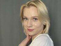 camslut naked YerWhooley