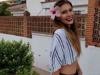 sexy webcam girl ZayraMyer