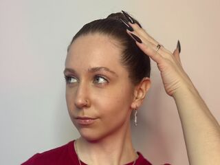 naked camgirl ZoilaFerentz