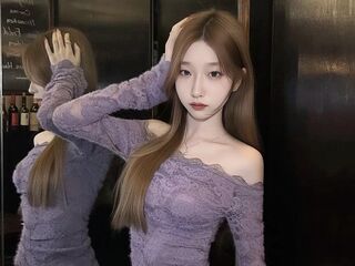 camwhore masturbating with dildo insgirl