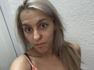 free webcam picture lizzielizzie